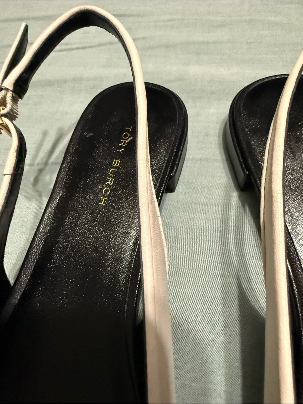 Tory Burch Women’s Cap toe Slingback Ballet Flats in Black & light Cream - Picture 4 of 10